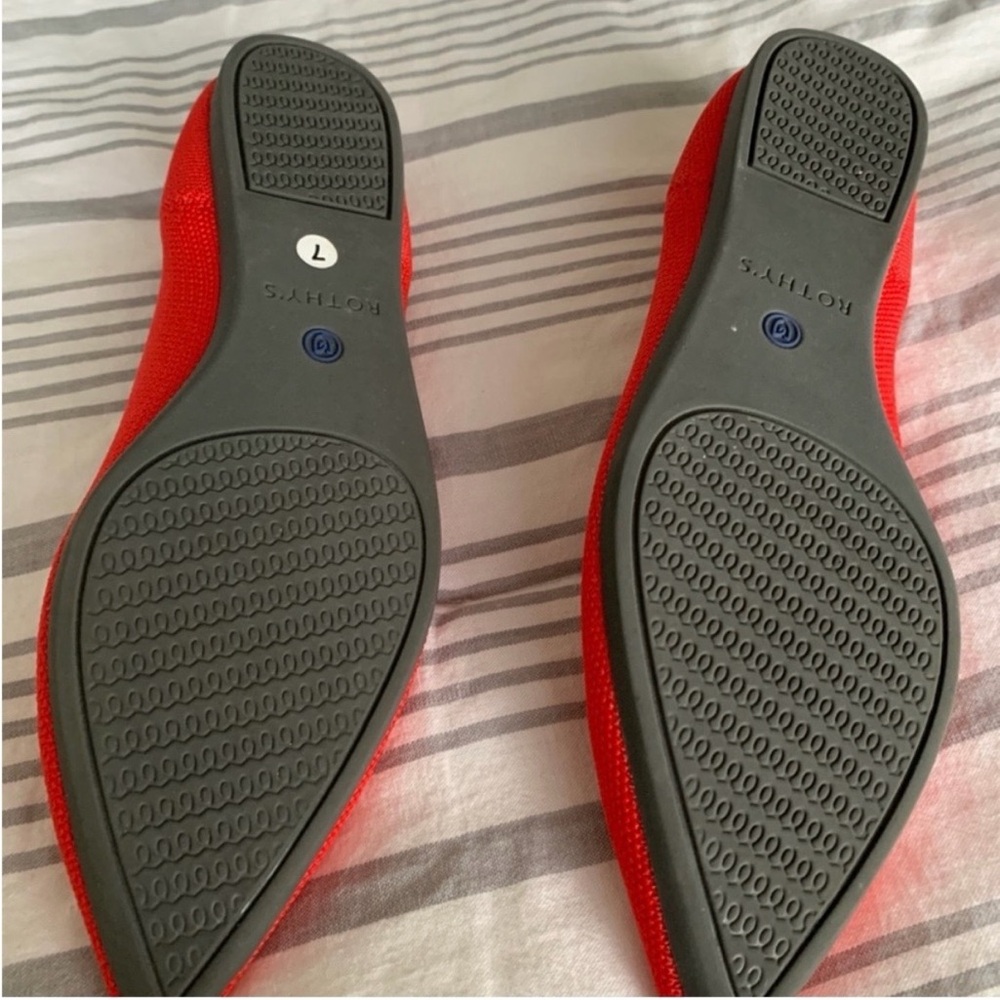 NWT Rothy's Vibrant Red Pointed Flats size 7 - Picture 4 of 4